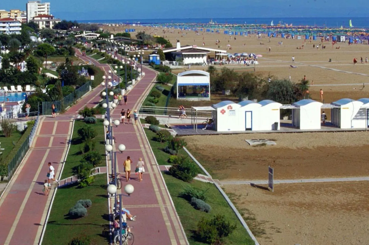 Charming 1 Bedroom Apartment With Swimming Pool Bibione